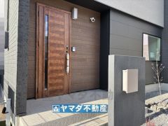 広々とした玄関