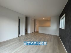 日用品の片づけに便利なリビング収納