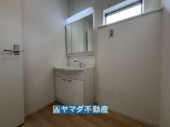 三面鏡タイプの洗面台