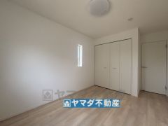 洋室6.5帖のお部屋です。