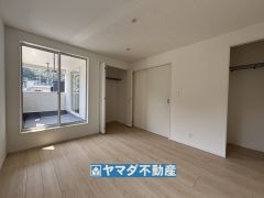 2階よス必7帖のお部屋です。