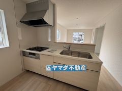 キッチンからご家族との会話ができますね。