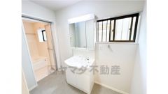 洗面化粧台新品交換済み