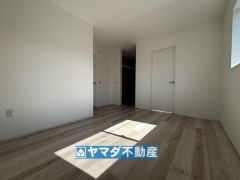 2階洋室7帖のお部屋です。
