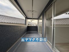屋根があるので急な雨でも安心ですね