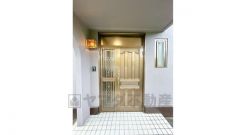 リフォーム済　玄関ドアクリーニング。鍵交換済