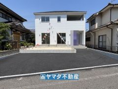 1号棟ケイミュー外壁は汚れが付きにくい効果を併せ持つ特徴があります。