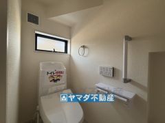 お掃除ラクラク節水トイレ