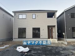 3号棟ケイミュー外壁は汚れが付きにくい効果を併せ持つ特徴があります。