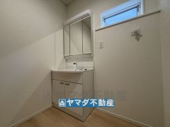 三面鏡タイプの洗面台