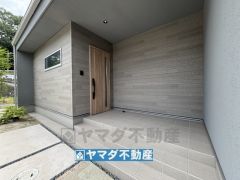 広々玄関ポーチ