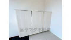 シューズボックス新品交換済