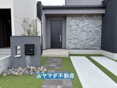 広々玄関ポーチ