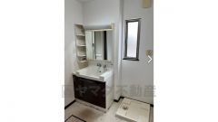 三面鏡タイプの洗面台