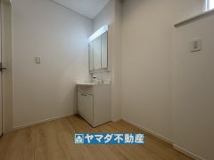 三面鏡タイプの洗面台