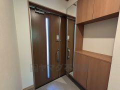 内玄関には大容量のシューズクローク