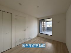 2階洋室6帖のお部屋です