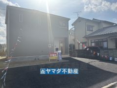 1号棟ケイミュー外壁は汚れが付きにくい効果を併せ持つ特徴があります。